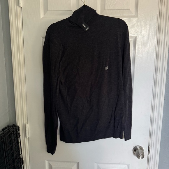 NWT Express Dark grey turtleneck Sweater - Picture 1 of 3